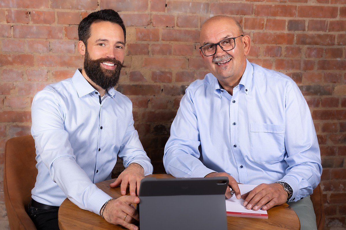 immobilienmakler-vaihingen-enz-beratung.jpg Das Team von Fischer Immobilien Vaihingen-Ihr Immobilienmakler in Vaihingen an der Enz